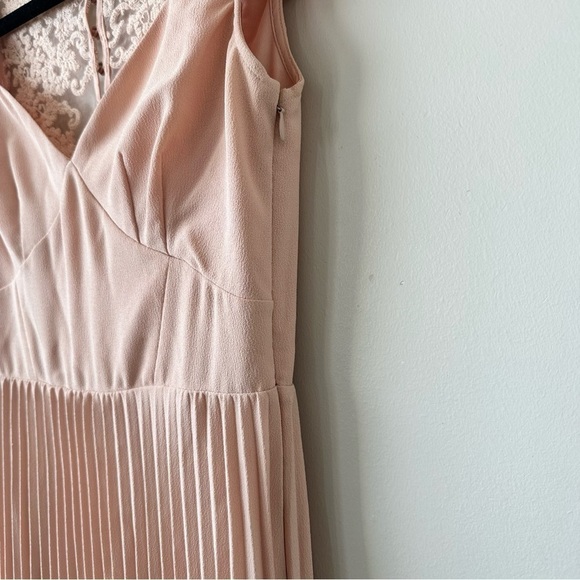 ASOS WEDDING Lace Back Pleated Maxi Dress In Nude- Size:4) - Picture 7 of 14